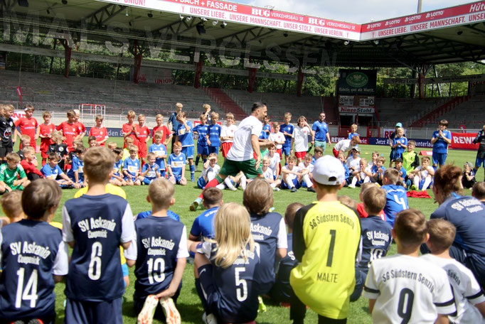 Fussball Workshop Verein Club Kinder