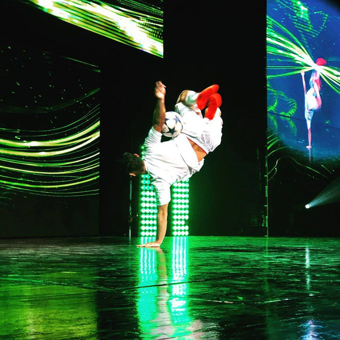 Galanacht Fußball Showact Bühnenprogramm