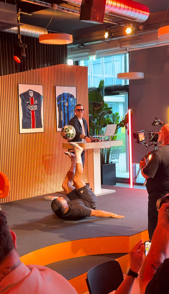 Fussball Bühnenshow