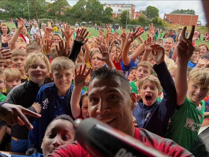 Fussball Showact Kinder Kids