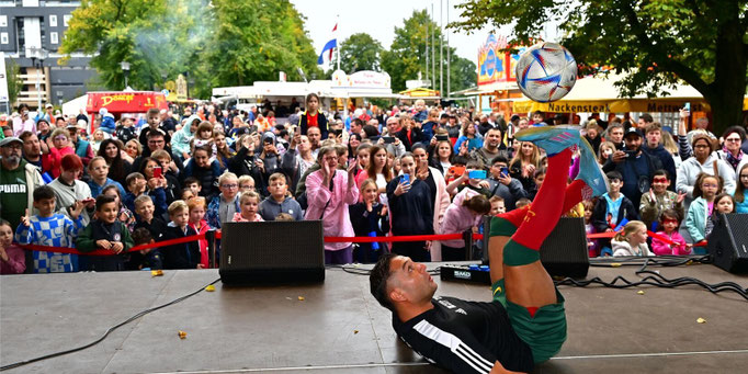 Ballkünstler für Unterhaltung