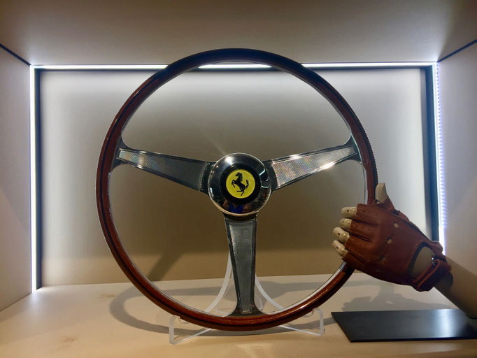 Lenkrad Motorsport Deko mieten