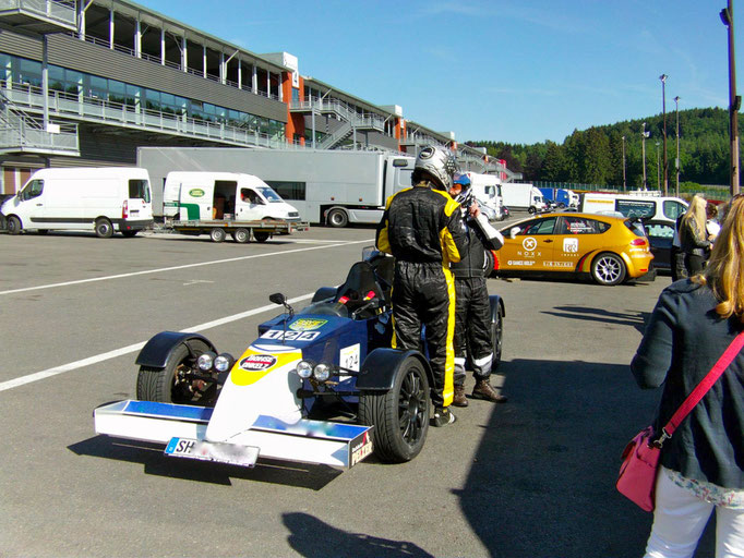 Formel 1 Renntaxi Co Pilot mitfahrt