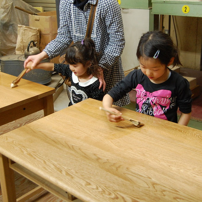 自分でオイルフィニッシュしたシンプル学習机（相模原市・H様邸）
