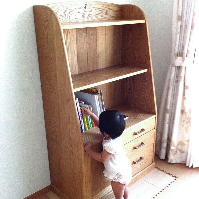 子供部屋の絵本棚（浜松市・K様邸）