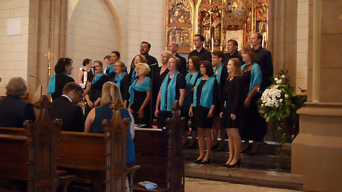 St. Marienkirche Bad Homburg mit den Injoy Singers zur Trauung