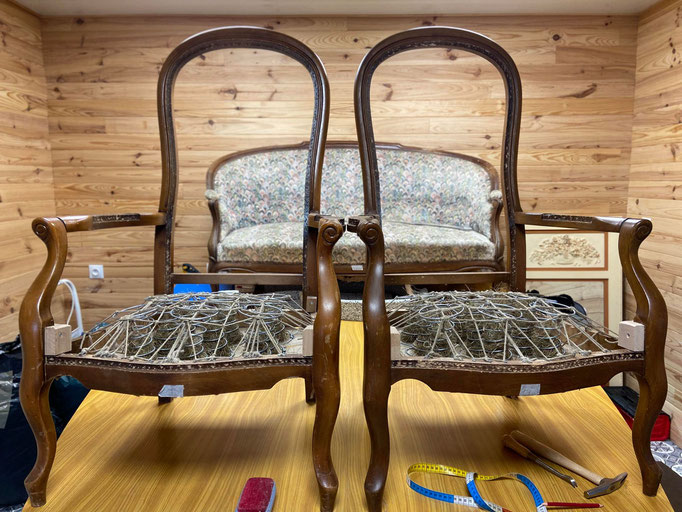 Guindage paire de fauteuils de style Voltaire - Le Garage à fauteuils