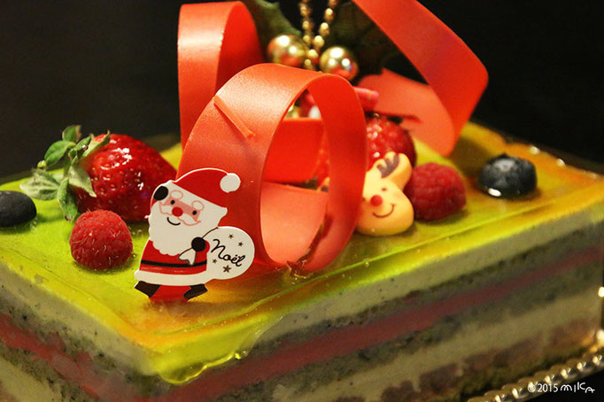 抹茶とフランボアーズのクリスマスケーキ