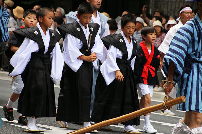 黒主山の子どもたち