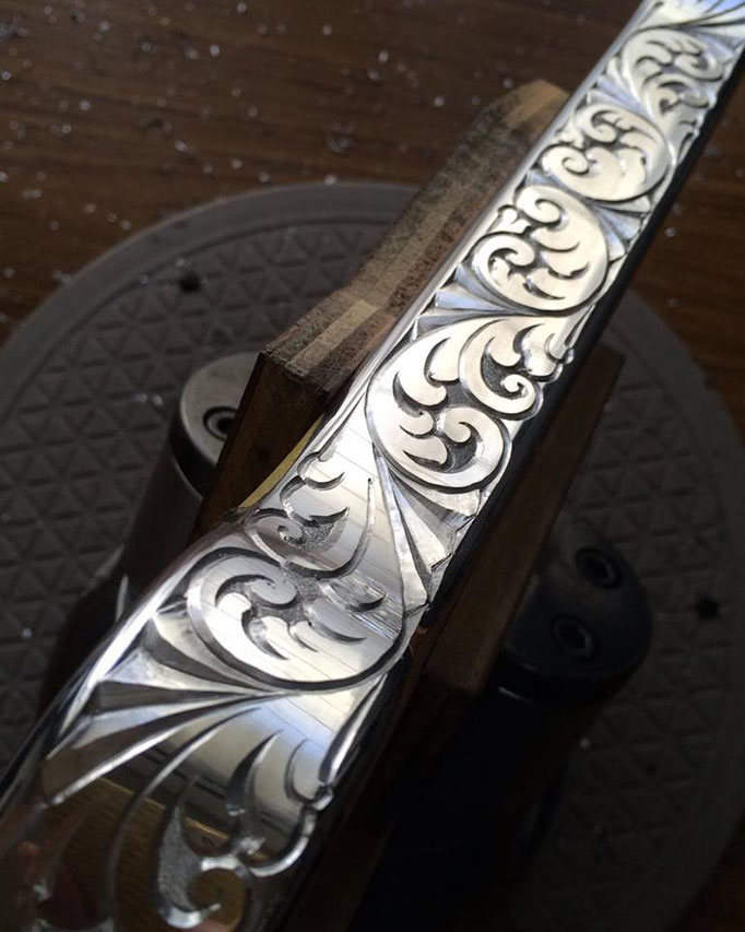 エングレービング　ハーレー　engraved tripletree for shovelhead harley davidson