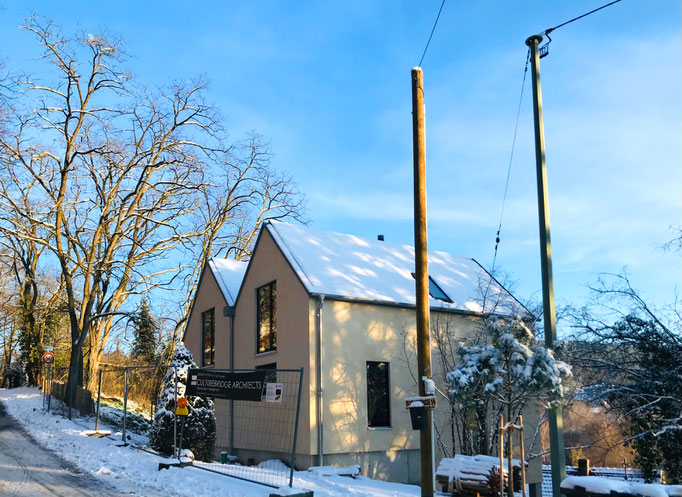 Das Haus im Winter 23/24 (Baustellenfoto).