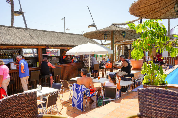 Poolbar