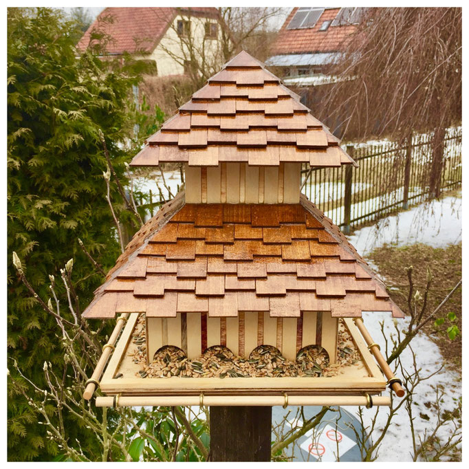 Bird Feeder - Pagoda