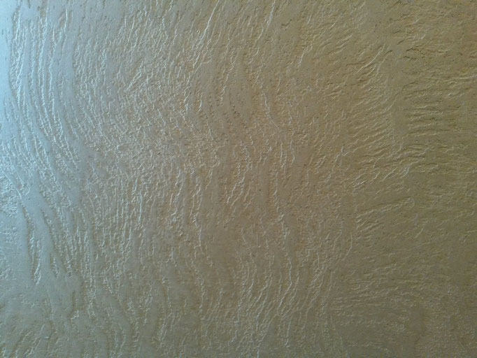 Dekorative Oberfläche mit Lehm