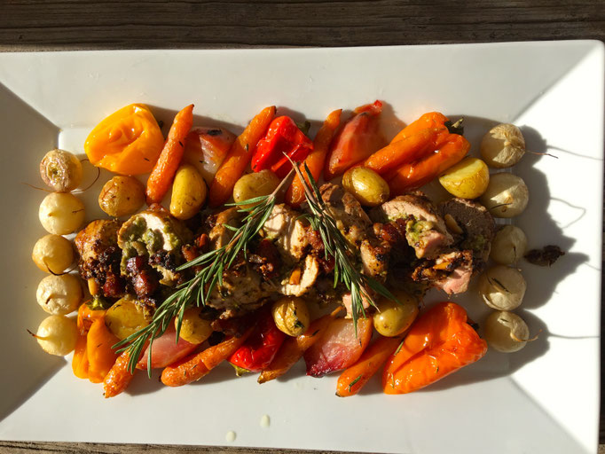 Stuffed porc filet with roasted seasonal vegetables by ZsL