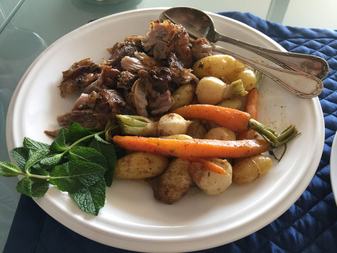 Leg of lamb with seasonal vegetables by ZsL