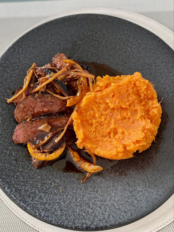 Sautéed duck with mashed sweet potatoes by ZsL