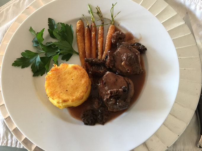 Veal with morels sauce and polenta cake by ZsL