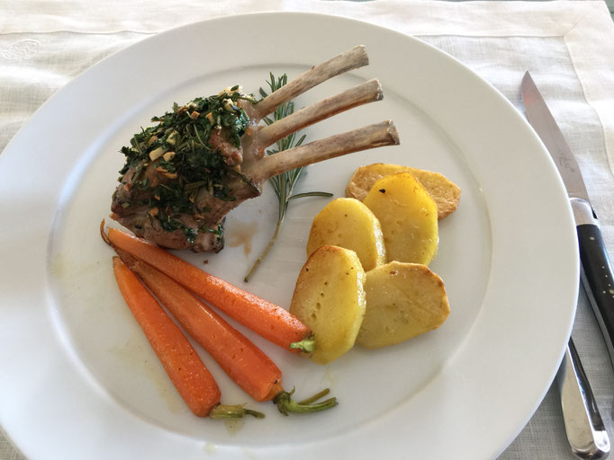 Rack of lamb with potatoes and carrots by ZsL