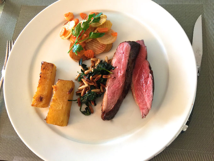 Duck breast with polenta sticks and carrots by ZsL