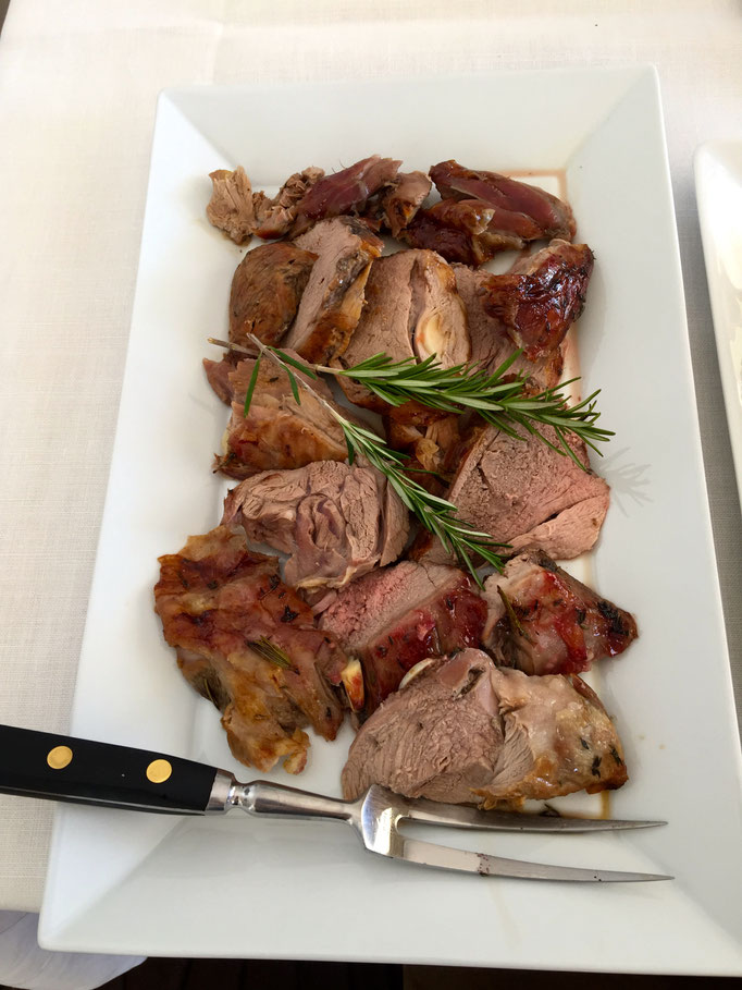 Roasted leg of lamb by ZsL