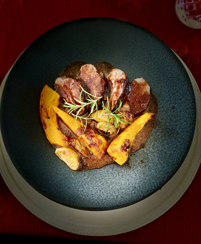 Sautéed duck with mandarines caramelized sauce & pumpkin by ZsL