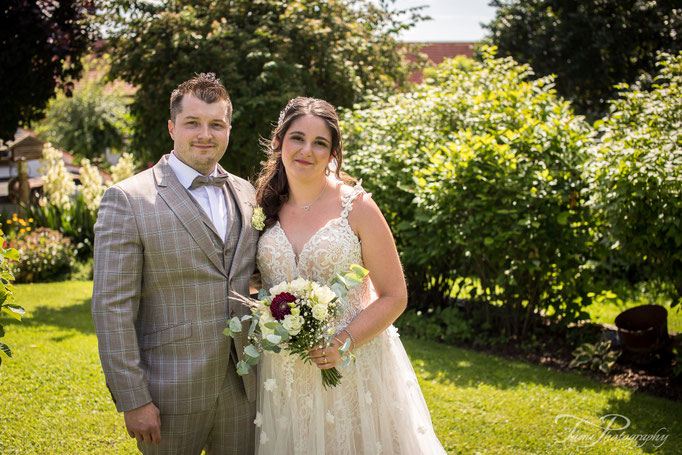 Hochzeitsfotograf, Brautpaarshooting, Marienkirche, Langfurth