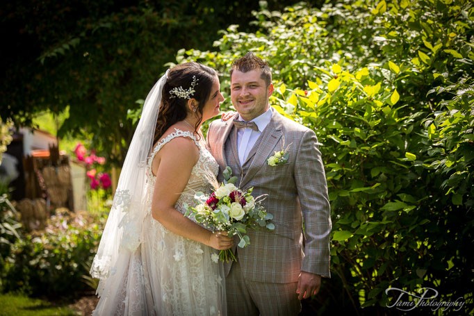 Hochzeitsfotograf, Brautpaarshooting, Marienkirche, Langfurth