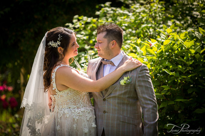 Hochzeitsfotograf, Brautpaarshooting, Marienkirche, Langfurth