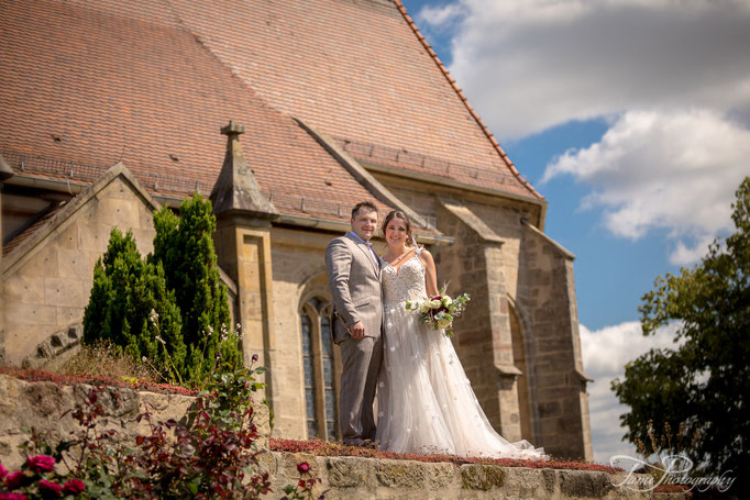 Hochzeitsfotograf, Brautpaarshooting, Marienkirche, Langfurth