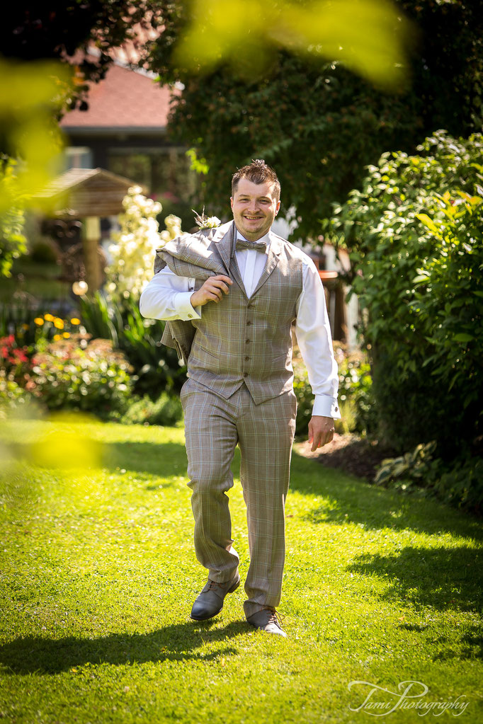 Hochzeitsfotograf, Brautpaarshooting, Marienkirche, Langfurth