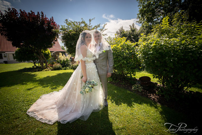 Hochzeitsfotograf, Brautpaarshooting, Marienkirche, Langfurth