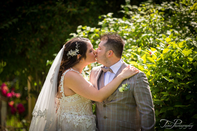 Hochzeitsfotograf, Brautpaarshooting, Marienkirche, Langfurth