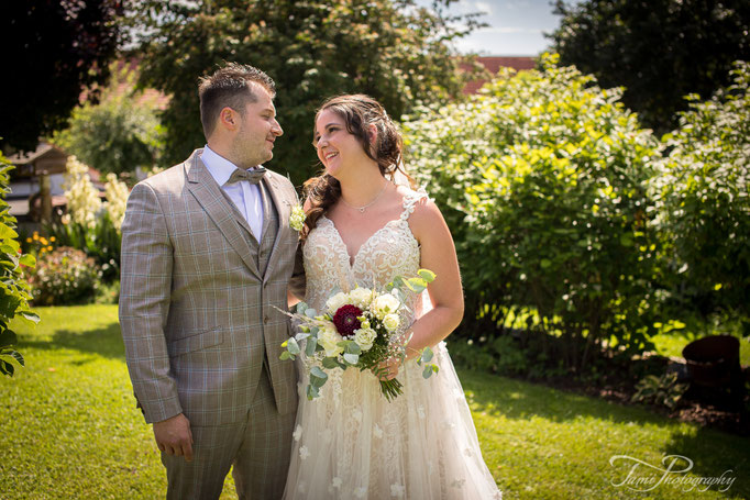 Hochzeitsfotograf, Brautpaarshooting, Marienkirche, Langfurth