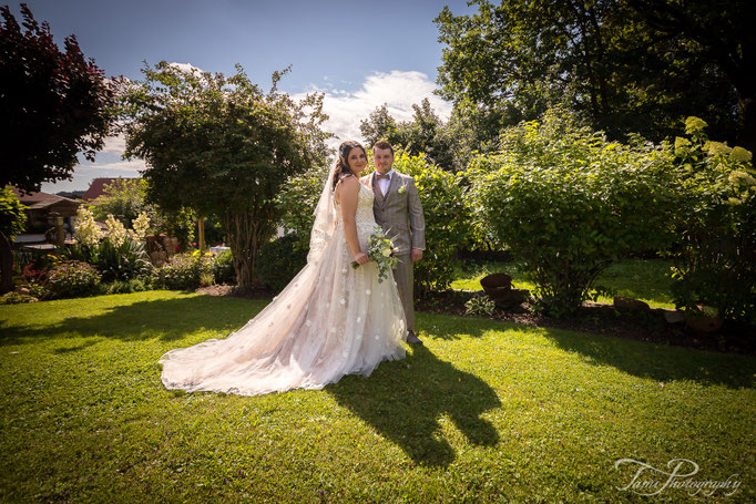 Hochzeitsfotograf, Brautpaarshooting, Marienkirche, Langfurth