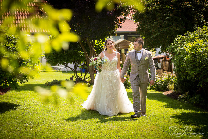 Hochzeitsfotograf, Brautpaarshooting, Marienkirche, Langfurth