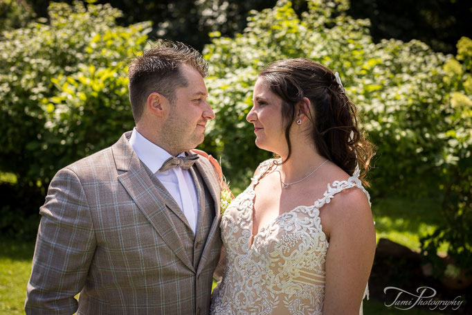 Hochzeitsfotograf, Brautpaarshooting, Marienkirche, Langfurth