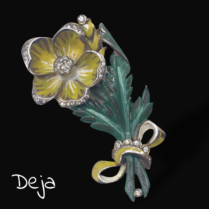 Charmingly Signed Deja Original Enamel and Rhinestone Flower Fur Clip -art.659/6