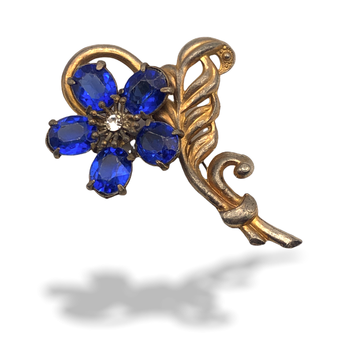 Art Nouveau flower brooch Royal Blue petals with leaf sweet golden curves - 1920 European antique brooch -- art.527/4