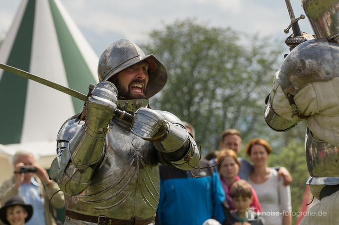 Ritterspiele mit Mus Rustikus beim SILOAH - Mittelalterliches Blütenfest in Neufrankenroda 2015