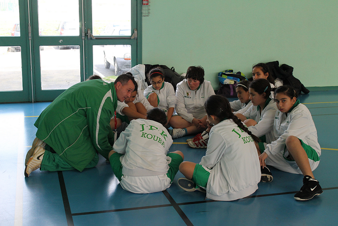 Les joueuses algériennes de Kouba attentives aux consignes du coach