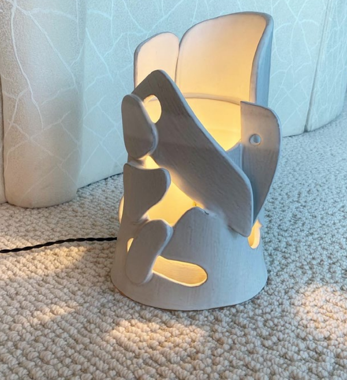 Olivia Cognet, lampe en céramique sur commande 