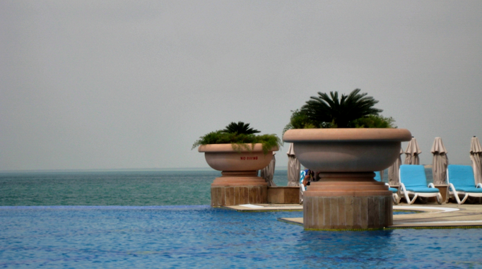 2007-2013 | «Poolsite», Al Raha Beach Resort: «Pool-Stimmung».