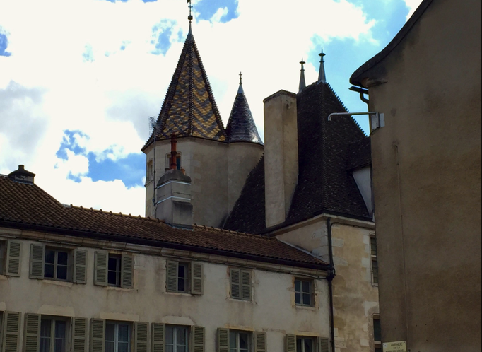 2015 | Fahrradtour «Burgund», Beaune: Altstadt und «Notre Dame»-Turm.