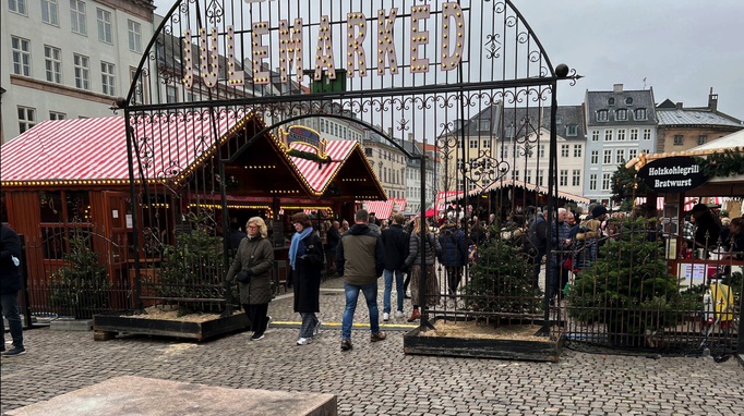 Kopenhagen '21 | Kurzbesuch eines der unzähligen Quartier-Weihnachtsmärkte der Stadt.
