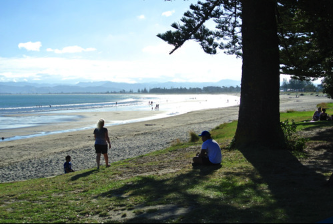 2014 | NZ Nordinsel | «Gisborne», Gisborne District: Abendspaziergang entlang der «Powerty Bay».