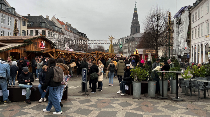 Kopenhagen '21 | Kurzbesuch eines der unzähligen Quartier-Weihnachtsmärkte der Stadt.