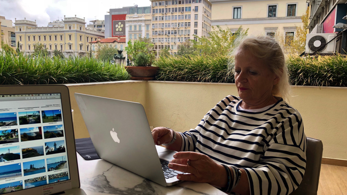 Athen '17 | Boutique-Hotel Pallas Athena: «Administration» auf der Restaurant-Terrasse.