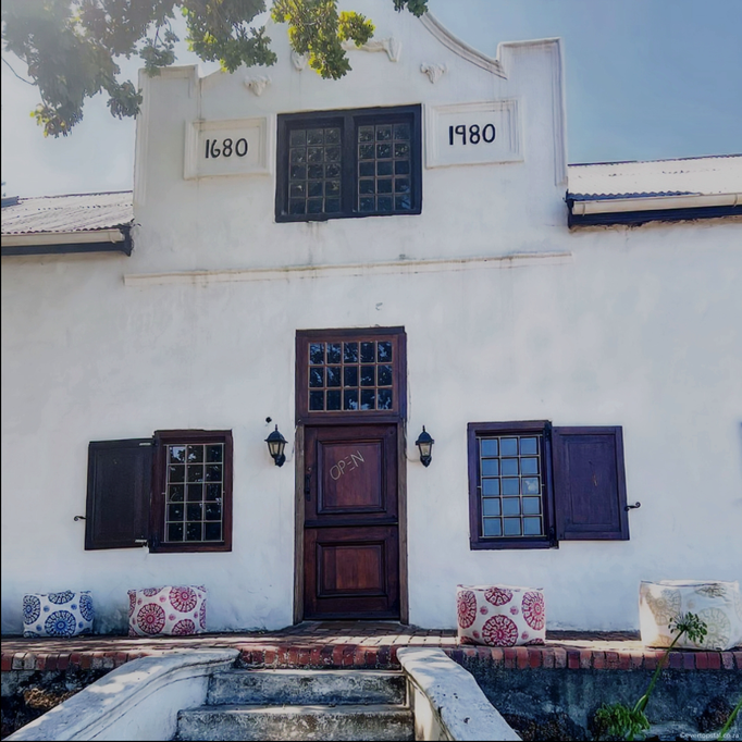 2022 | Kapstadt | Westkap, Durbanville, «Evert Opstal Restaurant»: Ein kleiner Geheimtipp! Kleine Speisekarte. Dafür mit ausgesuchten & originellen Vorschlägen. Auch mit den passenden Weinen.