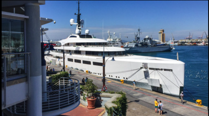 2016 | Kapstadt, V&A Waterfront | Restaurant «Bahia»: Neue Gäste sind angekommen.